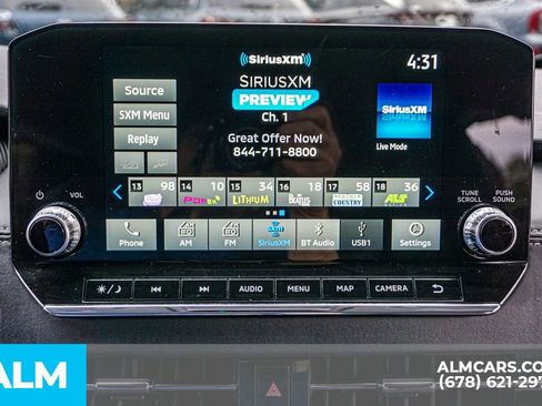 Used 2024 Mitsubishi Outlander SE image 39