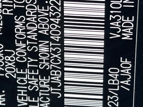 New 2026 Lexus LX 600 4WD w/ Premium Package image 28