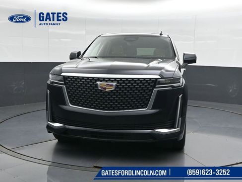 Used 2023 Cadillac Escalade Premium Luxury w/ Performance Package AWD/4WD image 5