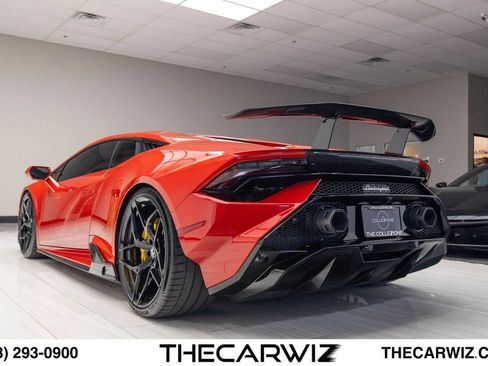 Used 2023 Lamborghini Huracan Tecnica RWD image 21