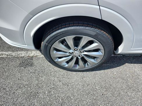 New 2026 Buick Envista Avenir FWD image 4