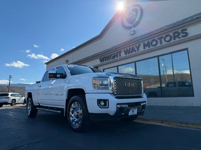 Used 2016 GMC Sierra 2500 Denali w/ Duramax Plus Package