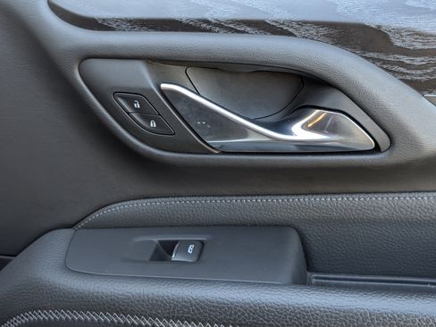 Used 2023 GMC Yukon XL Denali image 25