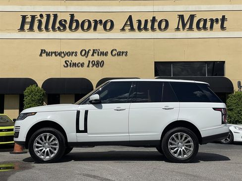 Used 2018 Land Rover Range Rover HSE AWD/4WD image 3