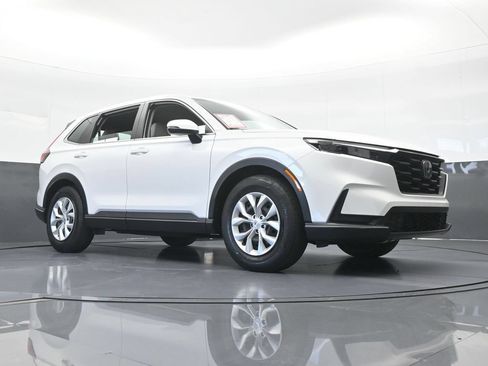 Used 2024 Honda CR-V LX image 53