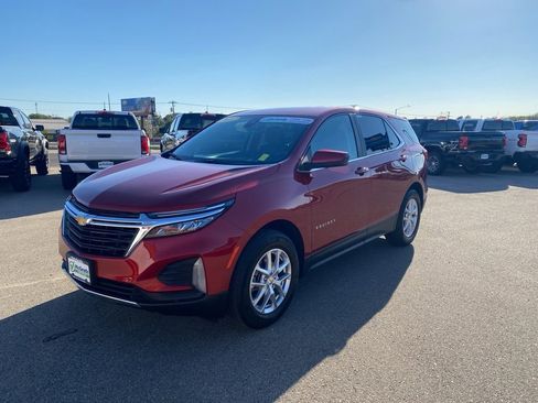 Used 2022 Chevrolet Equinox LT image 8