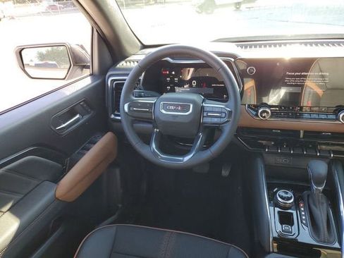 New 2026 GMC Canyon AT4 image 13