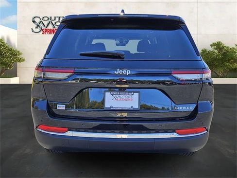 New 2025 Jeep Grand Cherokee Laredo X image 4