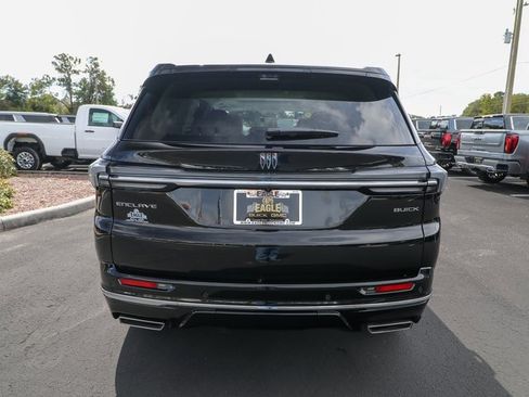 New 2026 Buick Enclave Avenir w/ Super Cruise Package image 8