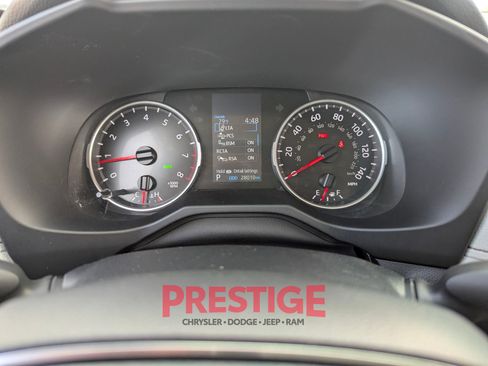 Used 2022 Toyota RAV4 XLE w/ Convenience Package AWD/4WD image 14