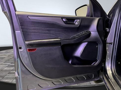 Used 2025 Ford Escape Active image 19