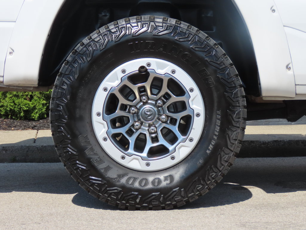 Used 2020 RAM 1500 Sport w/ Level 2 Equipment Group AWD/4WD image 17