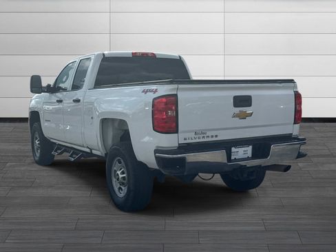 Used 2016 Chevrolet Silverado 2500 W/T AWD/4WD image 6
