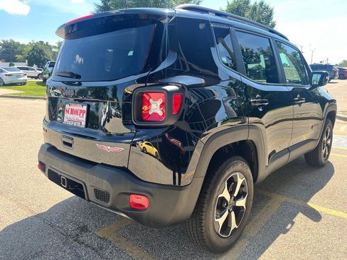 Used 2022 Jeep Renegade Trailhawk w/ Sun/Sound Group AWD/4WD image 5