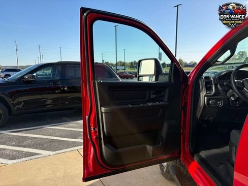 New 2026 RAM 2500 Tradesman AWD/4WD image 9