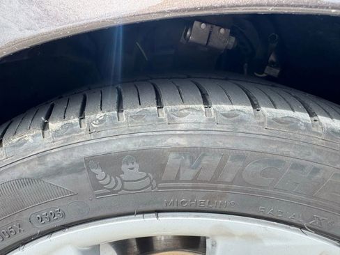 Used 2014 Tesla Model S 85 image 15