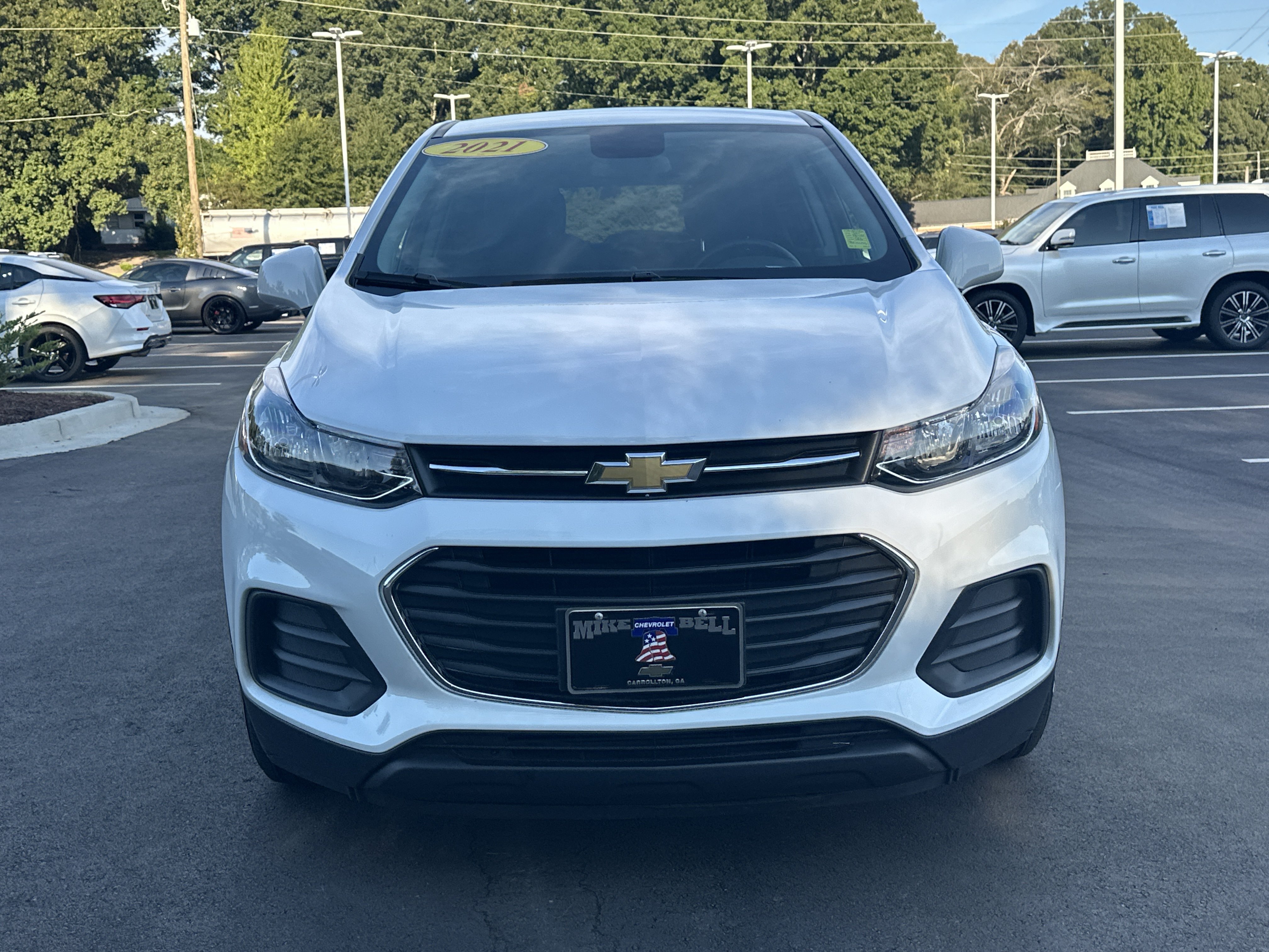 Used 2021 Chevrolet Trax LS w/ Tint and Cruise Package FWD image 3