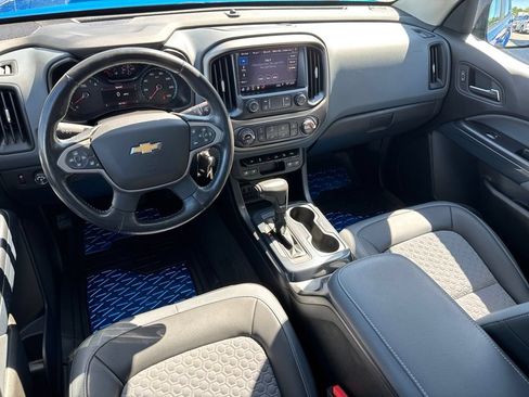Used 2021 Chevrolet Colorado Z71 AWD/4WD image 17