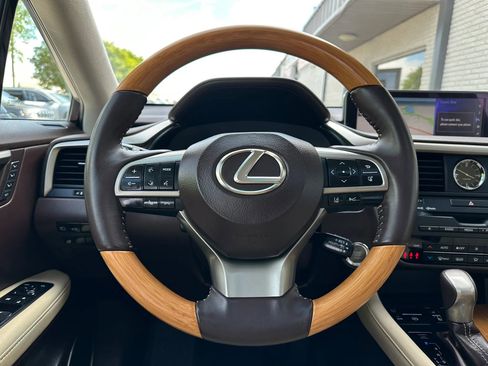 Used 2017 Lexus RX 350 FWD w/ Premium Package image 27