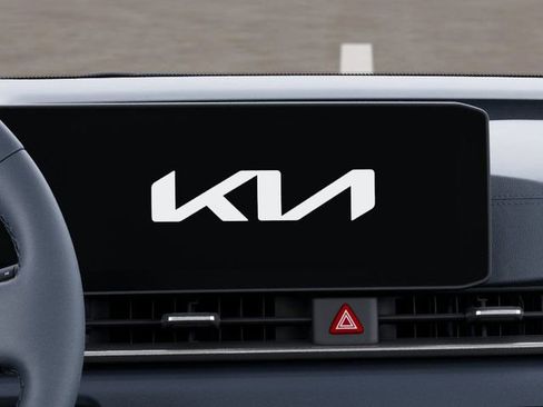 New 2026 Kia Carnival EX FWD image 21