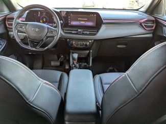 Used 2024 Chevrolet TrailBlazer RS FWD video 2