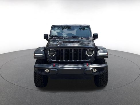 Used 2026 Jeep Wrangler Unlimited Rubicon AWD/4WD image 2