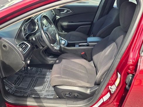 Used 2015 Chrysler 200 Limited w/ Convenience Group FWD image 19