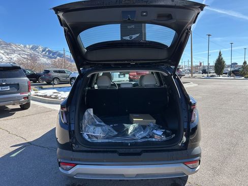 New 2026 Hyundai Tucson Limited image 28