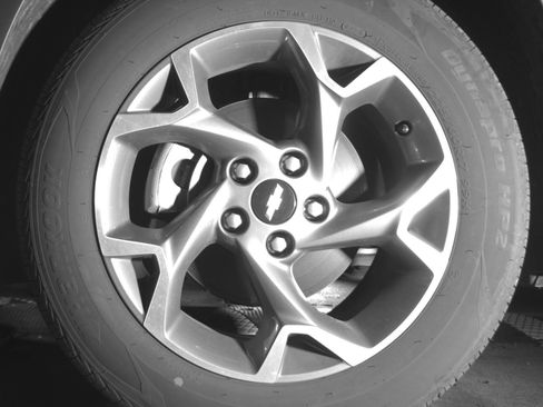 Used 2025 Chevrolet Trax LT FWD image 12