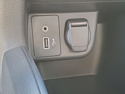 Certified 2025 Nissan Versa S w/ Trunk Package image 28