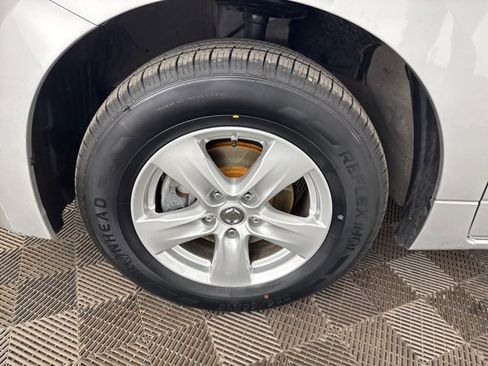 Used 2015 Nissan Quest SV image 29