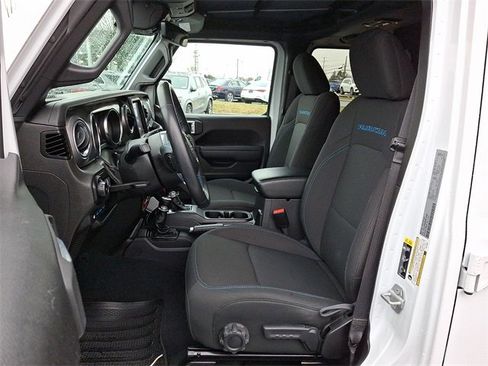 Used 2022 Jeep Wrangler Unlimited Rubicon 4xe w/ Safety Group image 13