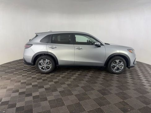 Certified 2026 Honda HR-V LX image 6