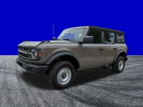 New 2026 Ford Bronco Base image 8