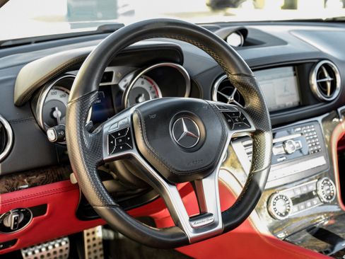 Used 2016 Mercedes-Benz SL 400 w/ Premium I Package image 14