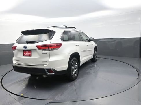 Used 2019 Toyota Highlander Limited Platinum w/ Protection Package #3 AWD/4WD image 10
