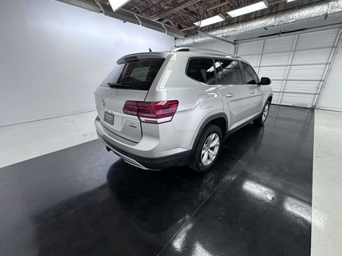 Used 2018 Volkswagen Atlas SE AWD/4WD image 28