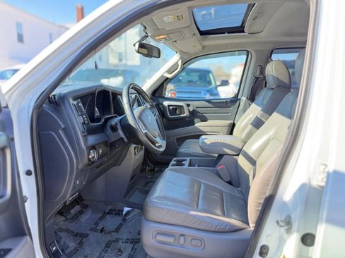 Used 2014 Honda Ridgeline RTL image 9