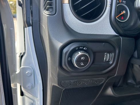 New 2026 Jeep Gladiator Sport AWD/4WD image 35