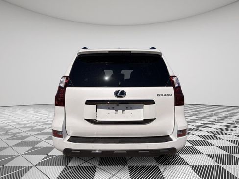 Used 2022 Lexus GX 460 w/ Black Line Special Edition image 6