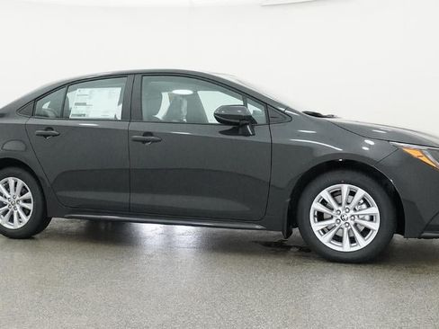 New 2026 Toyota Corolla LE FWD image 28