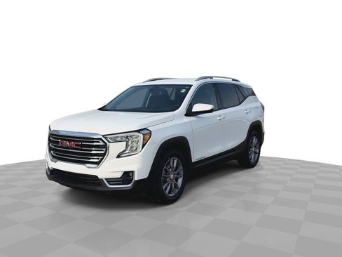Used 2024 GMC Terrain SLT image 4