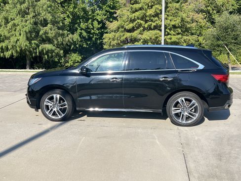 Used 2018 Acura MDX w/ Advance Package FWD image 6