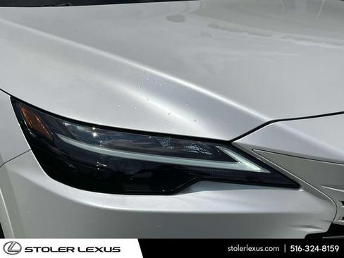 Used 2025 Lexus RX 350h w/ Accessory Package AWD/4WD image 13