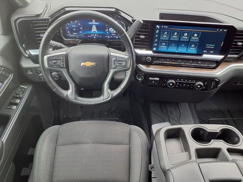 Used 2022 Chevrolet Silverado 1500 LT w/ All Star Edition Plus AWD/4WD image 4