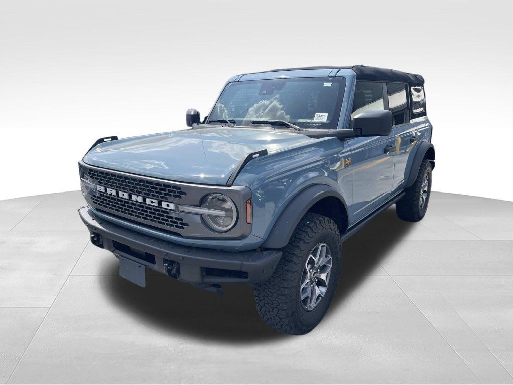 Certified 2023 Ford Bronco Badlands AWD/4WD image 9
