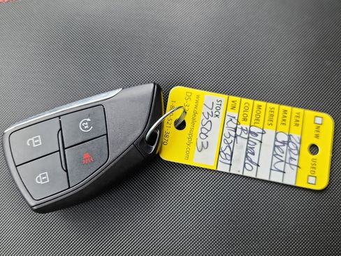 Certified 2024 Chevrolet Colorado Z71 w/ Z71 Convenience Package 2 image 37