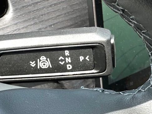 Used 2024 Rivian R1S Adventure AWD/4WD image 19