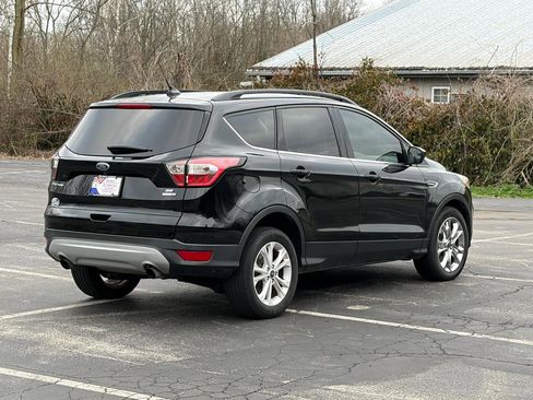 Used 2018 Ford Escape SE w/ SE Sync 3 Package image 8