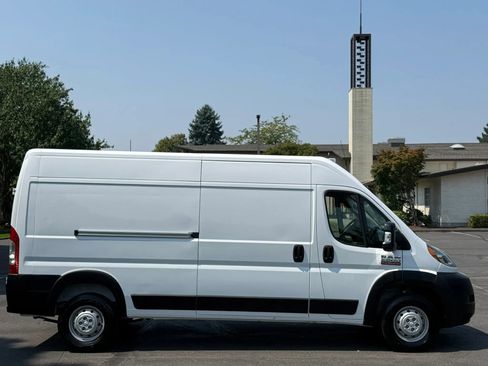 Used 2021 RAM ProMaster 2500 FWD image 7